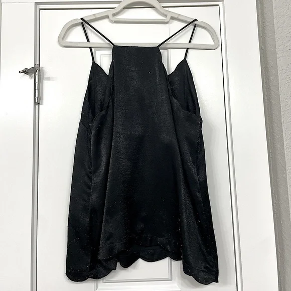 Black Scalloped Camisole - Picture 3 of 4